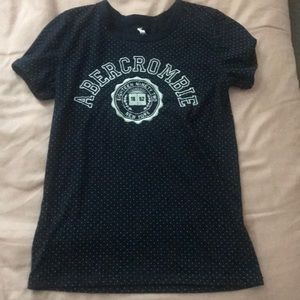 Black t-shirt for girls